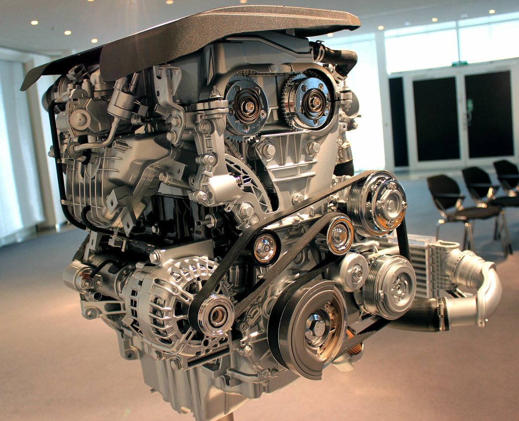 Motor 1.6 SIDI Turbo má bezproblémové řetězové rozvody umístěné vpředu