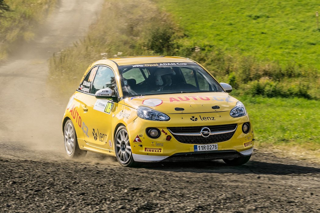 Opel Adam