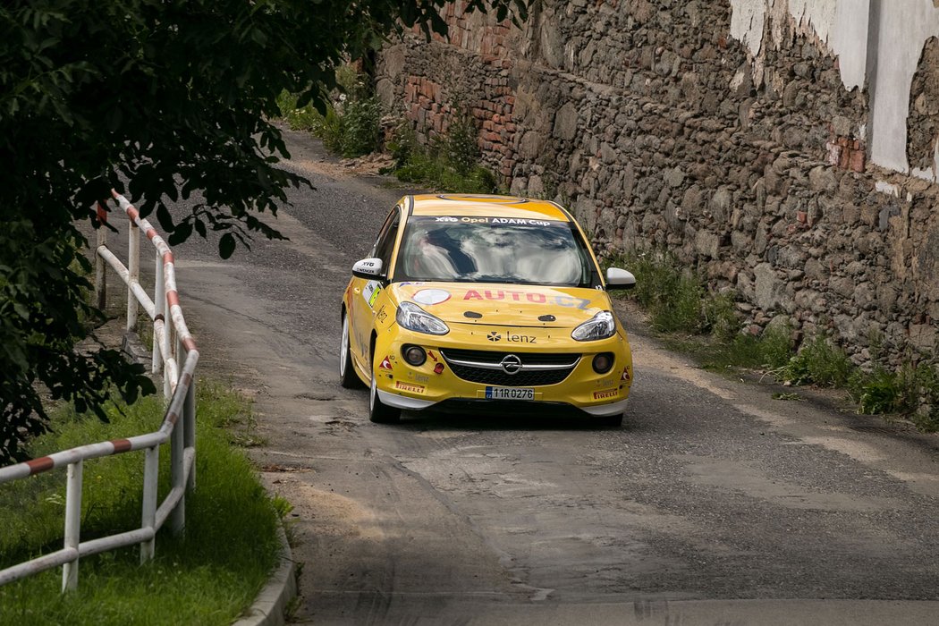 Opel Adam