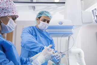 Laparoskopie a další. Co je miniinvazivní chirurgie a kdy se využívá?