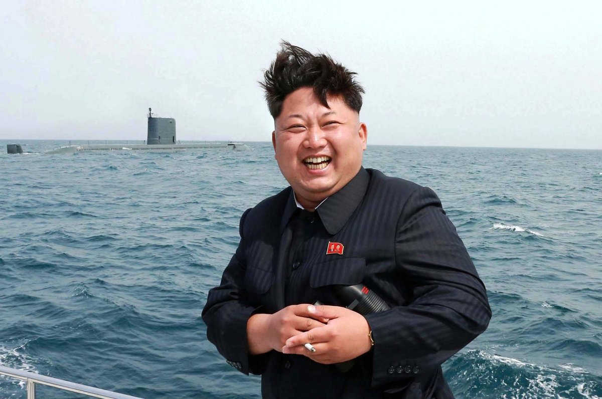 Kim Čong Un si také rád zapálí.