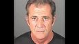 Mel Gibson byl v roce 2006 zatčen v Malibu za řízení v opilosti a rozhodně si to od policistů nenechal líbit. Dostal tříletou podmínku. 