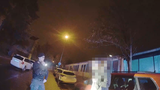 „Já jsem trošku agresivní, no.“ Opilý řidič (27) v Krči vyhrožoval strážníkům právníky