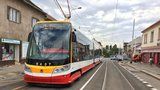 Komplikace v tramvajové dopravě v Praze: Linky jezdí nepravidelně, mají potíže s napájením