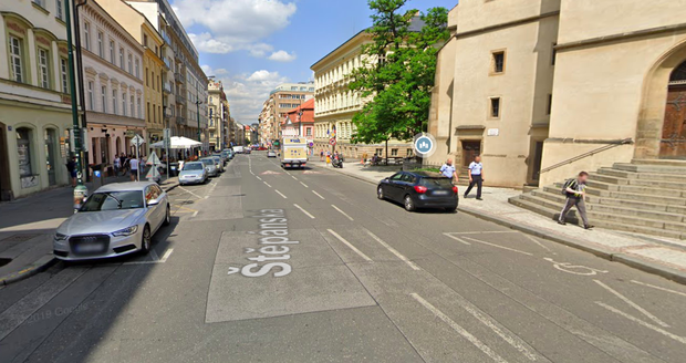 Silničáři opraví Štěpánskou ulice mezi ulicemi Žitná a Ječná.