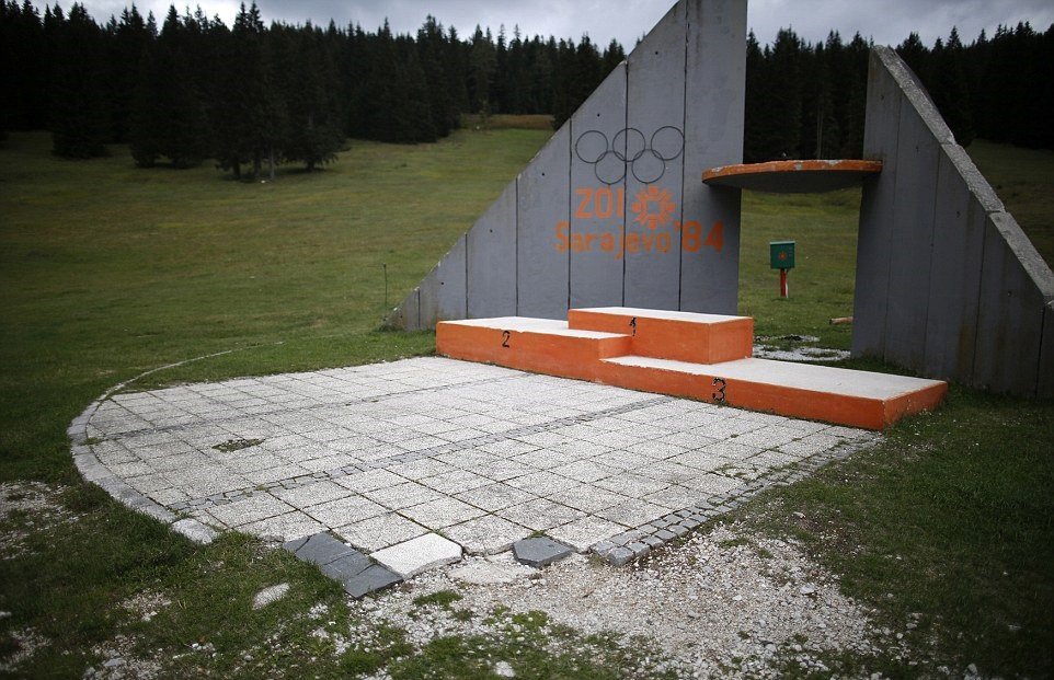 Pozůstatky olympijského areálu v Sarajevu (ZOH 1984)