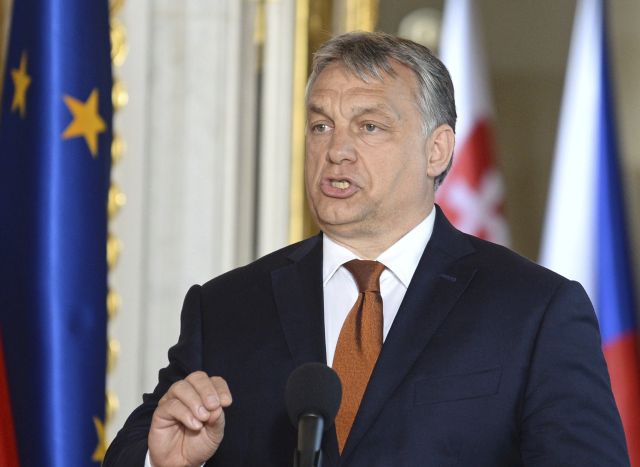 Premiér Viktor Orbán novým zákonem bojuje proti humanitárním organizacím a Georgeovi Sorosovi.