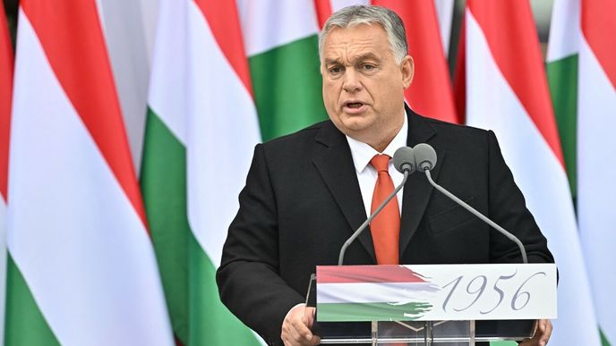 Viktor Orbán stupňuje tlak na zahraniční supermarkety.