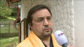 Zdeněk Viktor tvrdí, že kvůli útoku nemůže chodit do práce.