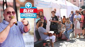 Velký start Blesk Ordinace v Písku: Davy zájemců o prevenci »léčil« i Michal David!