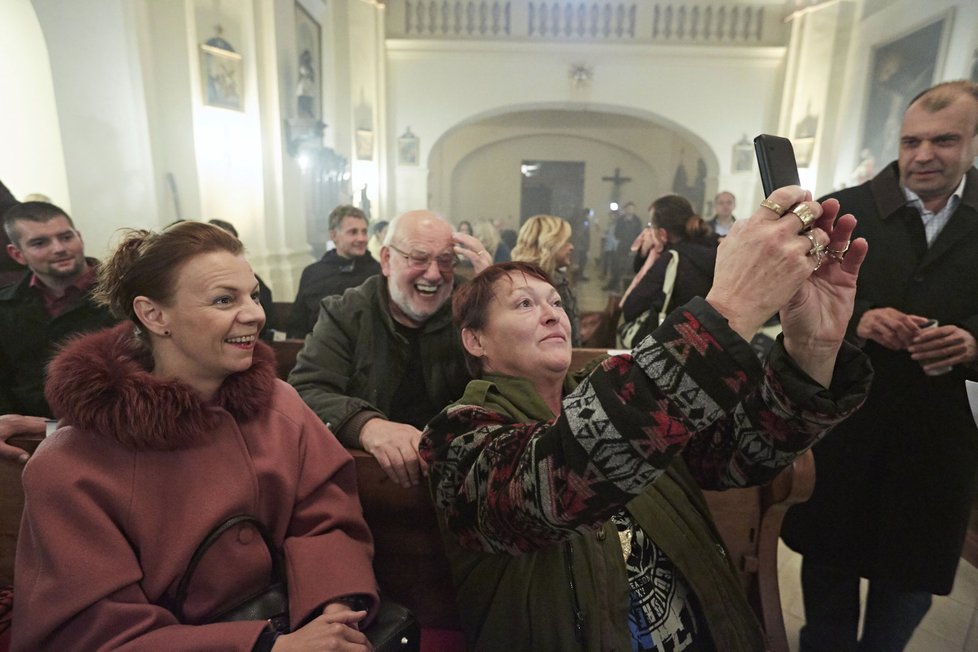 Na 700. díle Ordinace v růžové zahradě 2 se podílel i Jan Nedvěd.