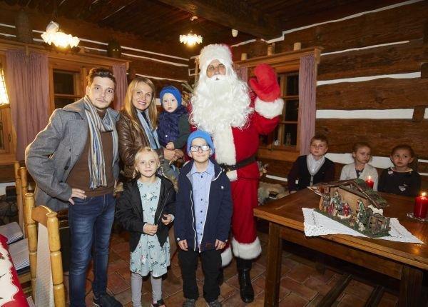 Santa Rychlý se seriálovou manželkou Michaelou Badinkovou (doktorka Alena Mázlová).