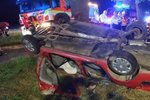 Vážná dopravní nehoda u Odrlic na Olomoucku. Hasiči z auta museli vyprosti pět lidí. (17.7.20217)