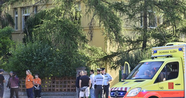Požár vily na pražské Ořechovce si vyžádal dvě oběti