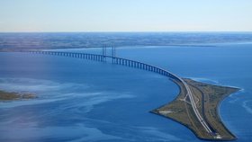 Inspirace: Öresundský most.