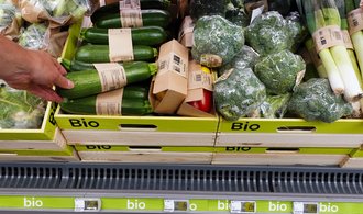 Petr Fischer: Němci už šetří i na biopotravinách. Citlivost ke zvířatům jde stranou