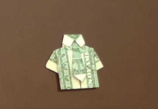 Origami z bankovek.