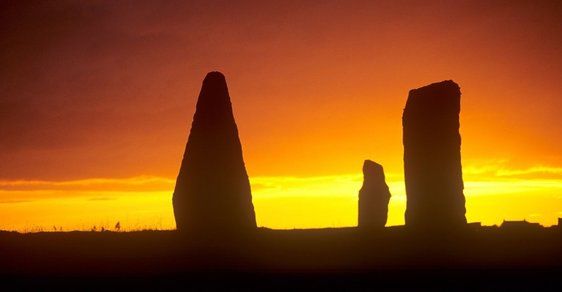 Drsné a tajemné Orkneje: Skotské souostroví ukrývá jedny z nejstarších neolitických památek v Evropě