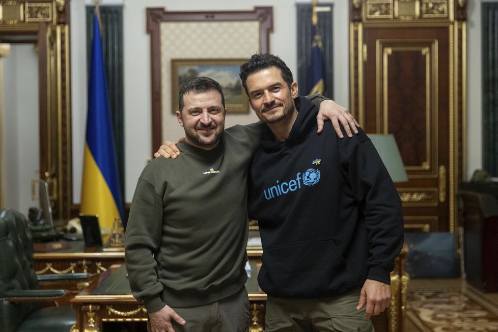 Herec a velvyslanec dobré vůle pro UNICEF Orlando Bloom navštívil v Kyjevě ukrajinského prezidenta Zelenského