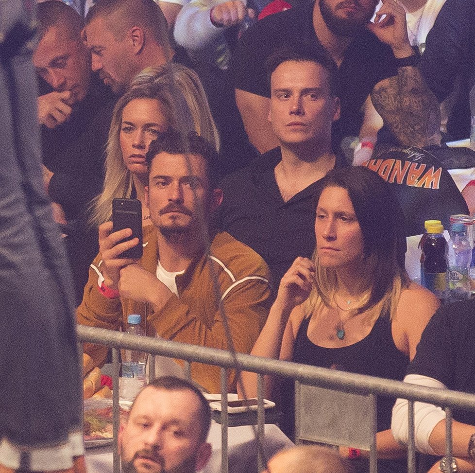 Na jedné akci Orlando Bloom, Petr Suchoň i Tomáš Řepka