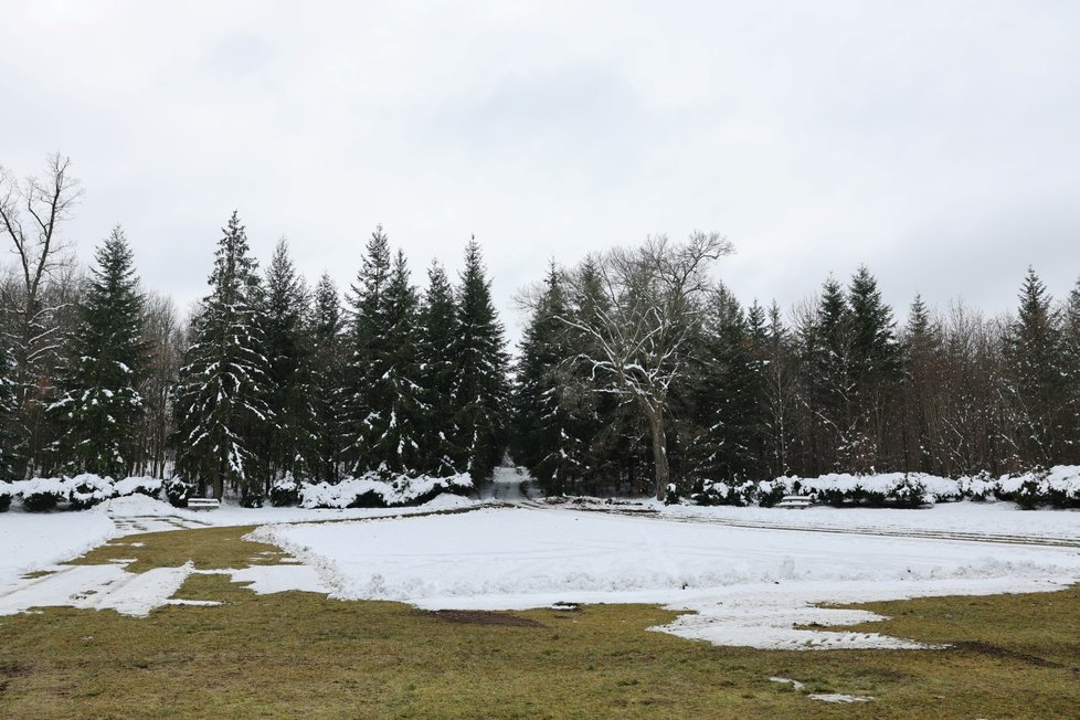 Zámek Orlík, kde se nachází Schwarzenberská hrobka. (8. 12. 2023)