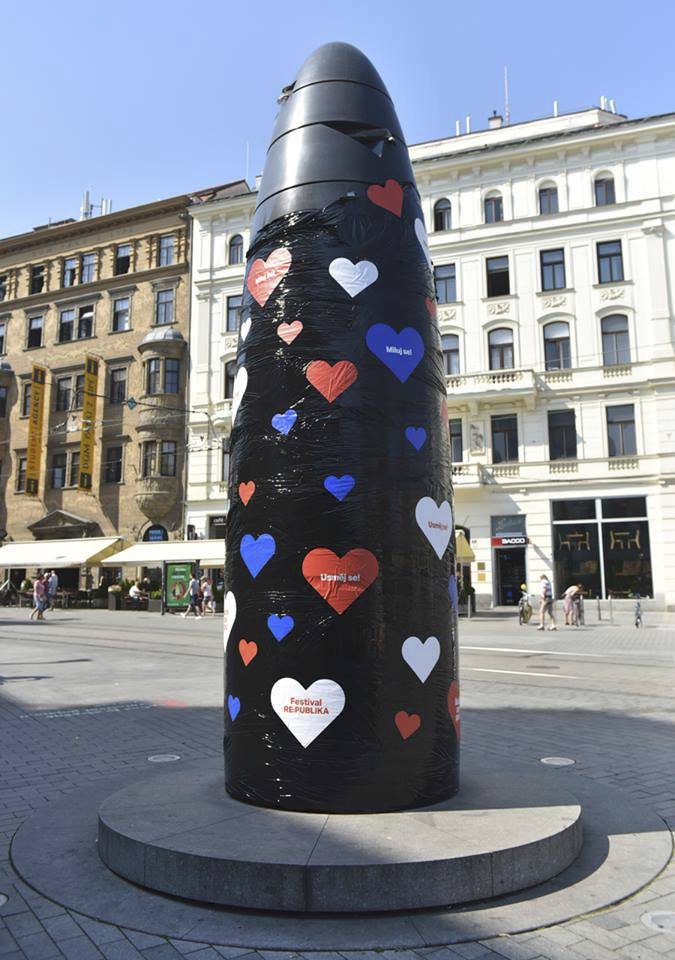 Před časem celý týden brněnský orloj stál, radní tak zastavením času chtěli pomoci lásce... 