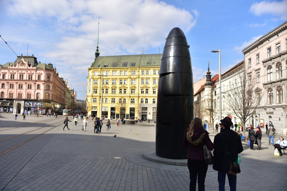 Brněnský orloj získal kvůli tvaru mnoho nelichotivých přezdívek...