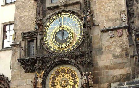 Staroměstský orloj bude demontován a odvezen do dílen k restaurování.
