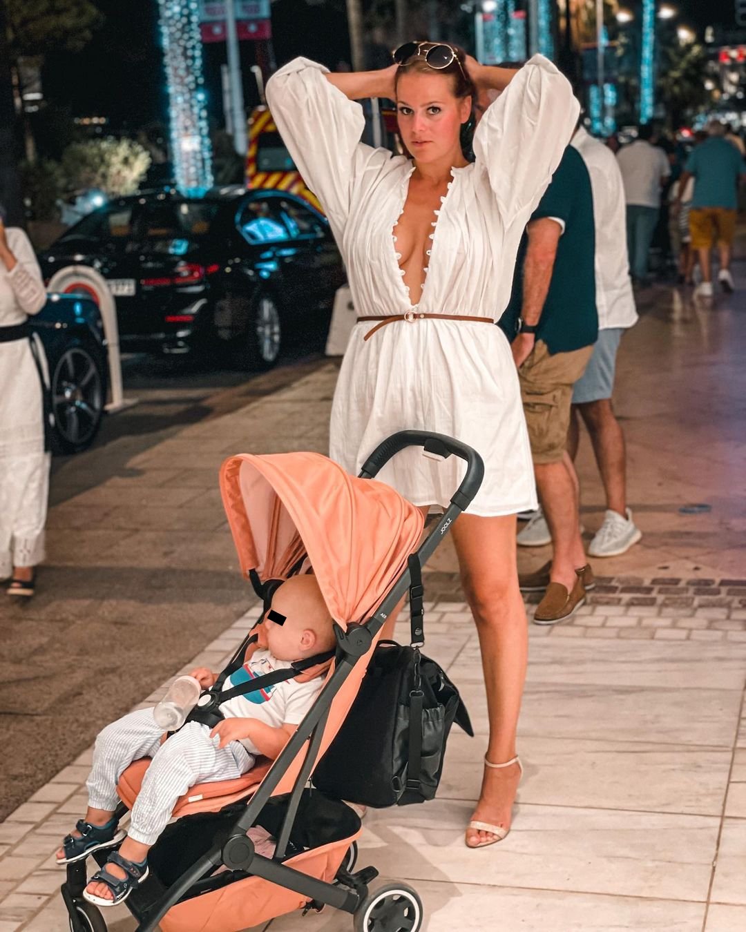 Ornella na dovolené v Cannes