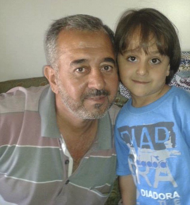 Osama a jeho nejmladší syn Zaid.