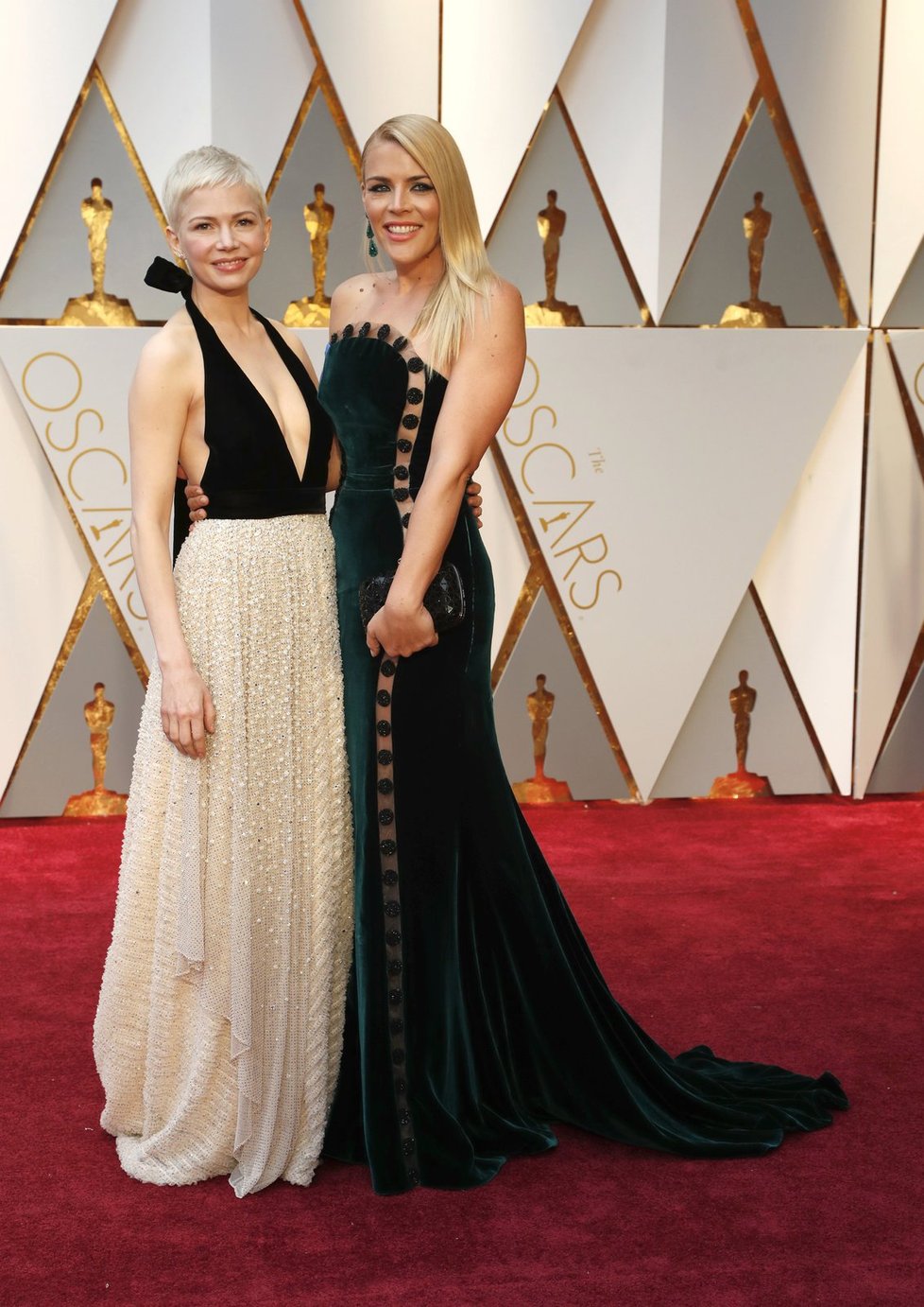 Michelle Williams a Busy Philipps