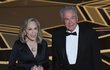 Warren Beatty a Faye Dunaway předávali Oscara nejlepšímu filmu