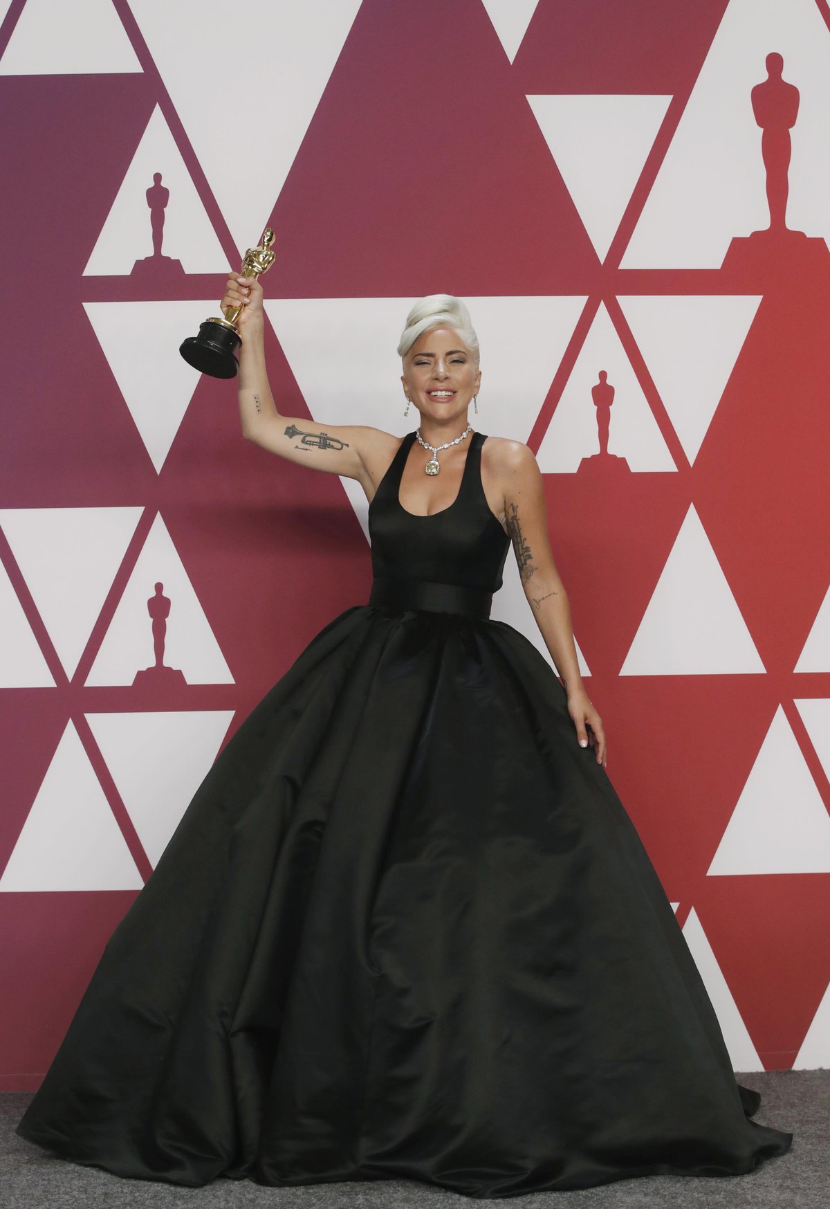 Lady Gaga na předávání Oscarů za rok 2018.