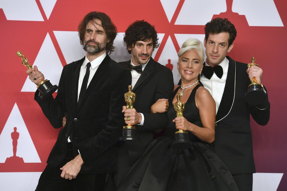 Lady Gaga na předávání Oscarů za rok 2018.