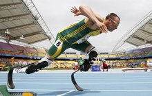 Šok na Valentýna: Beznohý atlet Pistorius »omylem« zastřelil přítelkyni!