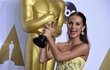 Nejlepší herečka ve vedlejší roli: Alicia Vikander (Dánská dívka)