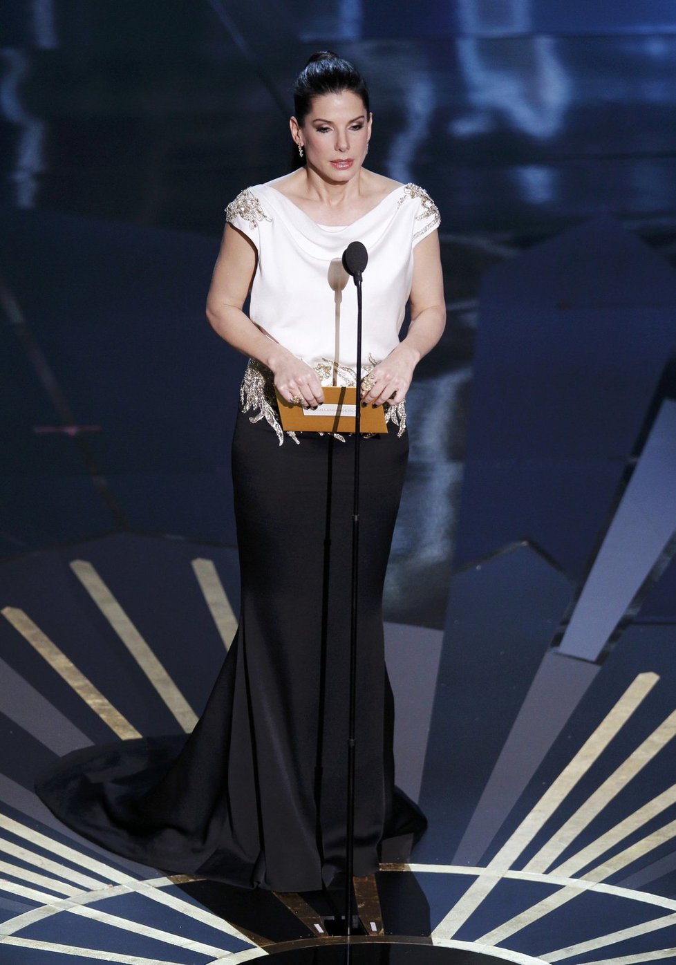 Sandra Bullock vyhlásila cenu za nejlepší cizojazyčný snímek