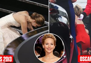 Jennifer Lawrence má skutečně smůlu. Na loňských Oscarech upadla na schodech, letos se zřítila na červeném koberci.