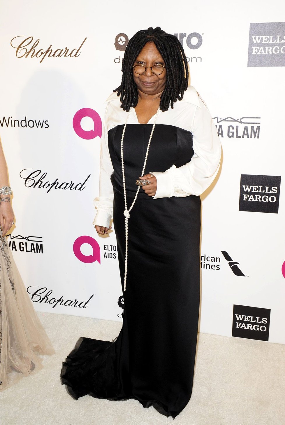 Na Oscarech se objevila i černobílá Whoopi Goldberg.