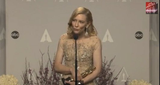 &#34;To si ku*va zapamatujte,&#34; zaklela Cate Blanchett na tiskové konferenci. Touto větou přerušila novináře, který začal svůj dotaz větou, že je první australská herečka, která získala Oscara.
