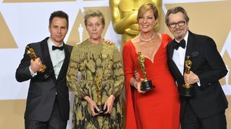 Revoluční předávání Oscarů: Vyhrál film, politika šla konečně stranou