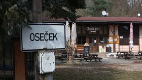 K postřelení chlapce došlo v obci Oseček nedaleko přívozu