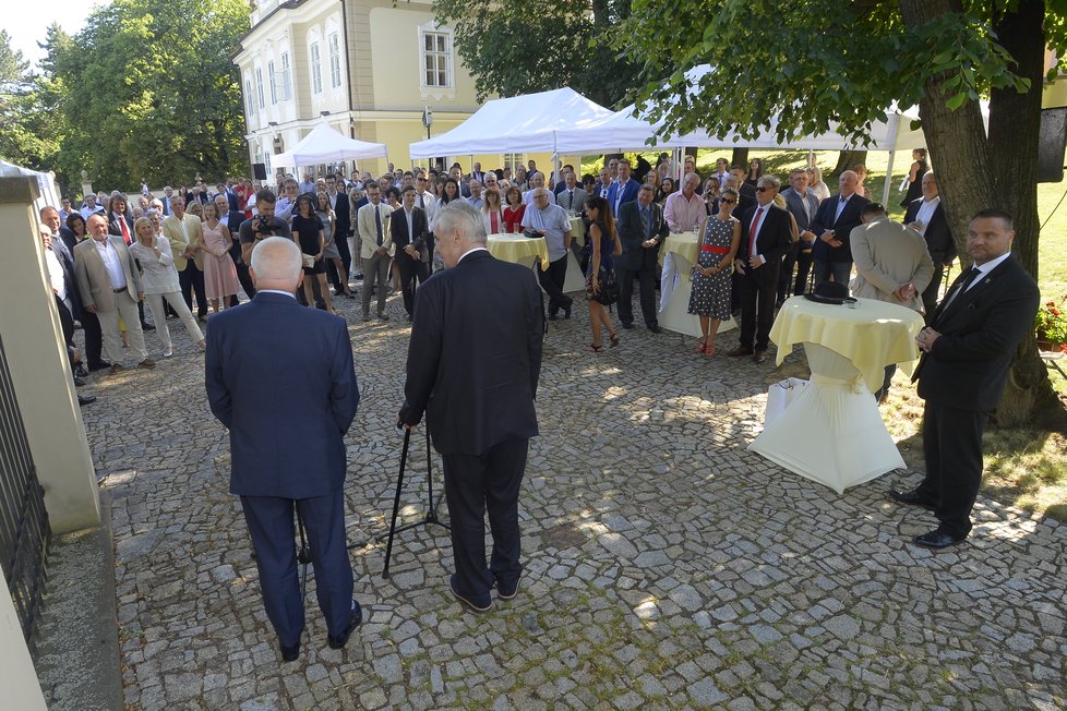 Miloš Zeman na oslavě narozenin Václava Klause