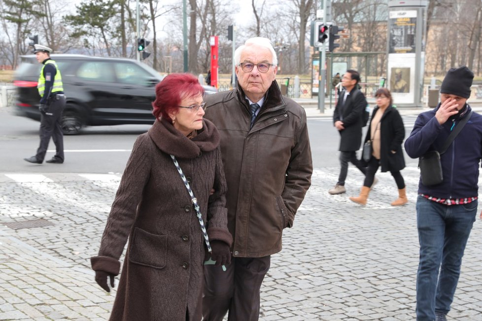 Příchody na oslavu konanou ku příležitosti sedmi let od inaugurace prezidenta Miloše Zemana na Pražském hradě (8. 3. 2020)