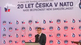 Premiér Andrej Babiš během oslav 20 let ČR v NATO