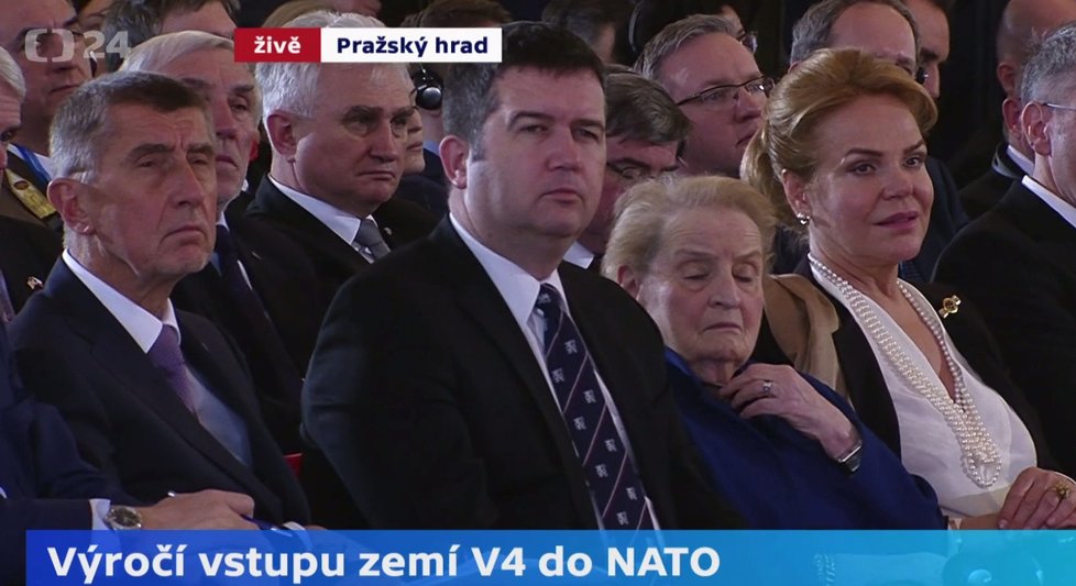 Dagmar Havlová, Madeleine Albrightová, Jan Hamáček a Andrej Babiš na Hradě při oslavách 20 let ČR v NATO