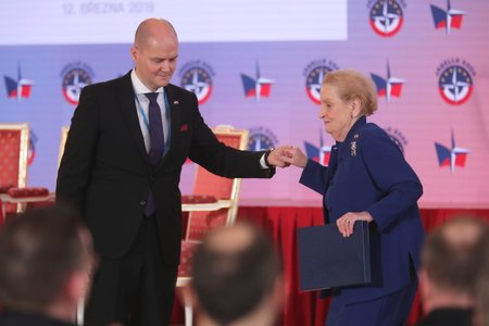 Oslavy 20 let od vstupu ČR do NATO: Madeleine Albrightová na Hradě