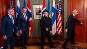 Volodymyr Zelenskyj, Jonas Gahr Store, Alexander Stubb a Steve Witkoff na setkání v Oslu (20. 10. 2026)