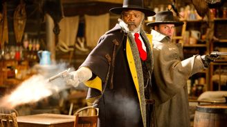 Recenze: Osm hrozných – Tarantino slíbil sníh, ale přivezl vatu – 40 % Recenze: Osm hrozných – Tarantino slíbil sníh, ale přivezl vatu – 40 %