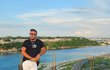 Návrhář si pochvaluje, jak se Havana mění a modernizuje. Návrhář si pochvaluje, jak se Havana mění a modernizuje.